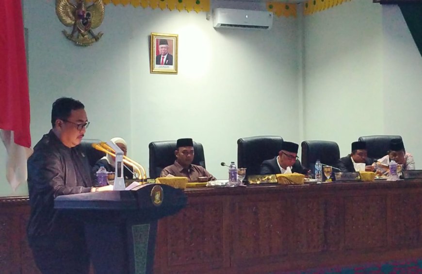 Kritik Soal PAD, THL Dan WTP Saat Fraksi Partai Demokrat Terima RPP APBD 2022 