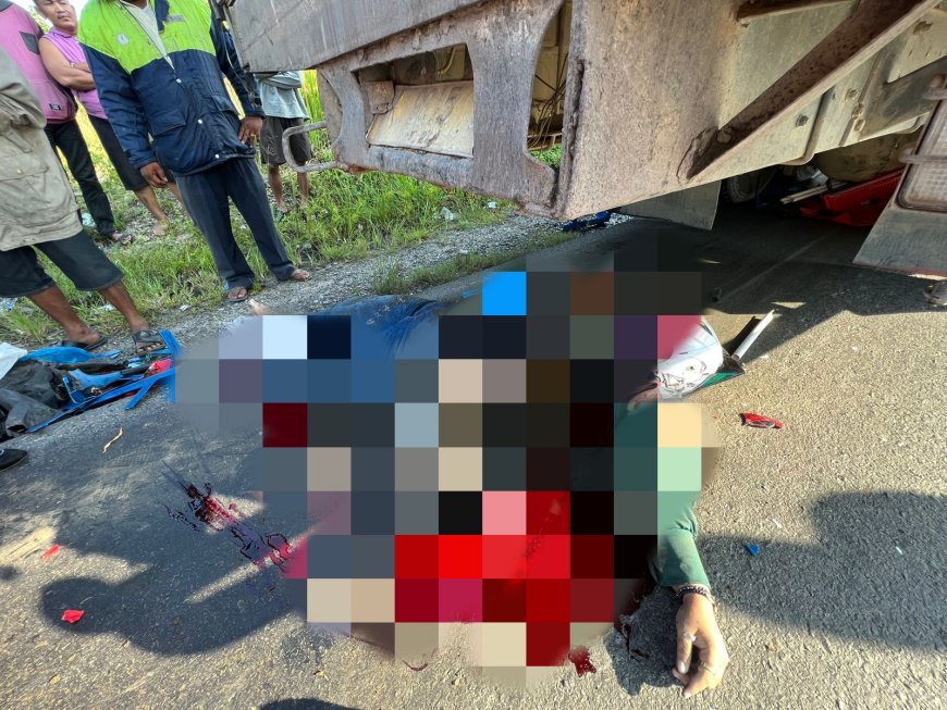 Oleng, Penumpang Honda Vario Tewas Usai Digilas Truk Tronton