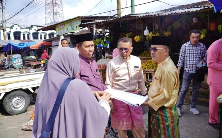 Tinjau Drainase, Bupati Harap Tidak Ada Banjir Lagi Jika Hujan di Pasar Inpres Bangkinang