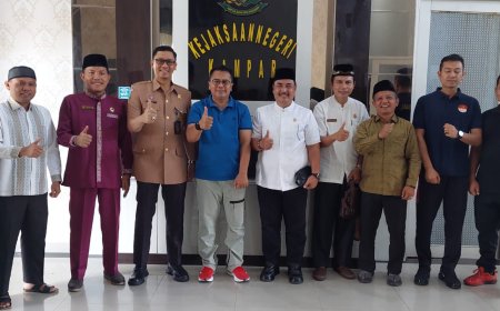 Kajari Kampar Sambut Hangat Kedatangan Pengurus Dewan Dakwah Kampar