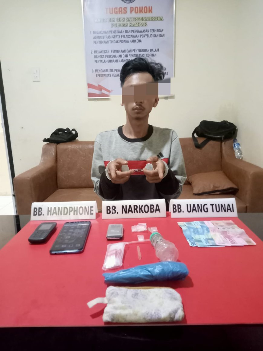 Sempat Buang Dompet di Atas Lemari, Pelaku Diamankan Satnarkoba Polres Kampar