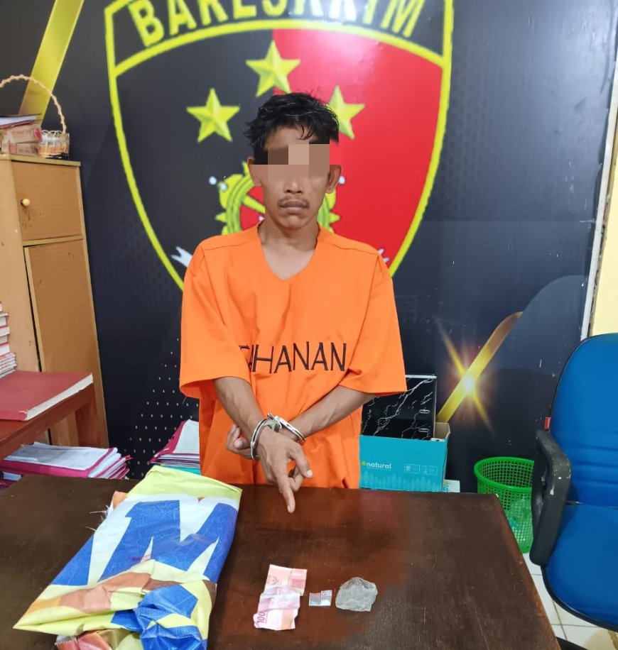 Simpan Narkoba  di Alas Meja Warung Kopi, Warga Kelurahan Batu Bersurat Diamankan Polsek XIII Koto Kampar