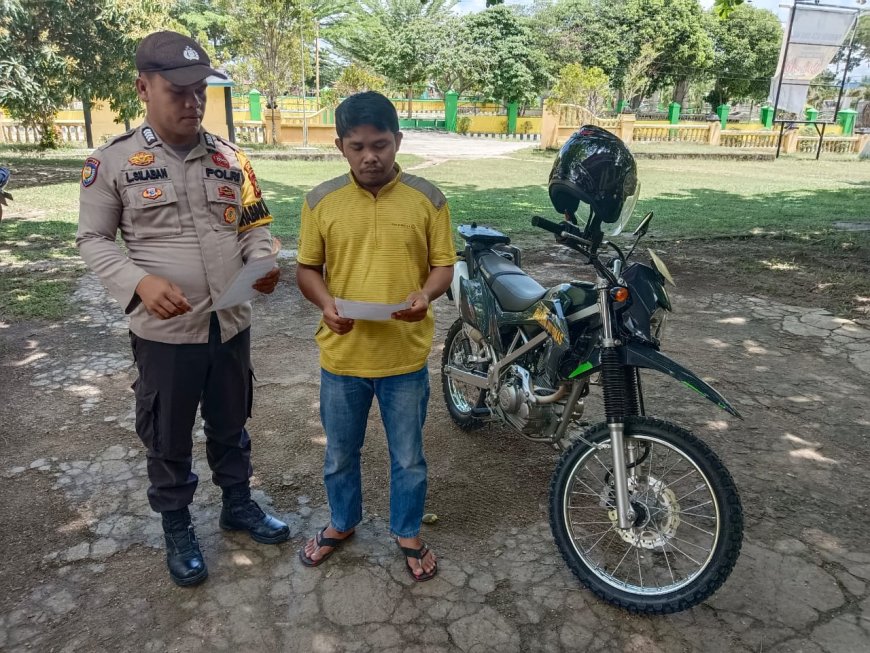 Demi Wujudkan Pemilu Damai, Bhabinkamtibmas Polres Kampar Turun Ke Desa Pelosok Untuk Sosialisasi