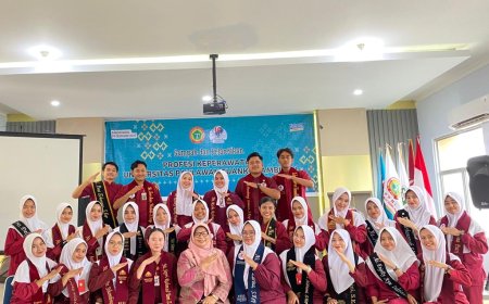 dilantik 157 orang 121 dari Profesi Ners, 36 dari D3 Keperawatan.