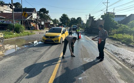 9 Orang Luka-Luka Akibat Tabrakan Antara Grand Max Vs L300 Tabrakan