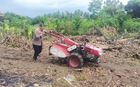 Polsek Siak Hulu Inisiasi Pemanfaatan Lahan Kosong  atau Lahan Tidur Menjadi Kebun 