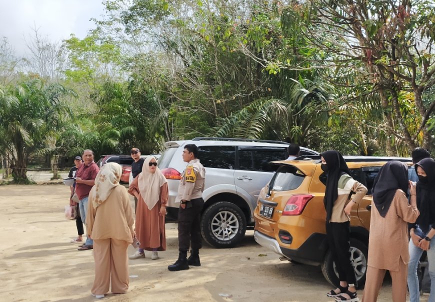 Tak Kenal Lelah, Polsek Kampar Kiri Hilir Lakukan Cooling System Dalam Rangka Pemilu Damai 2024.
