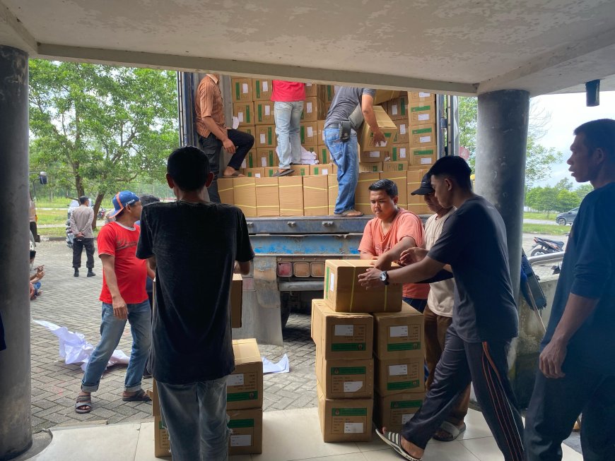 Surat Suara Tahap II Sampai di Gudang KPU Kampar 
