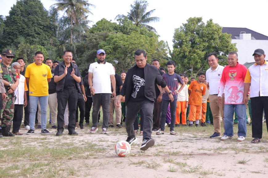Pj. Walikota Pekanbaru Buka Turnamen Sepak Bola Kulim Cup