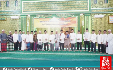 Sambil Taraweh Bersama, Sekda Rohul Tampung Aspirasi Warga