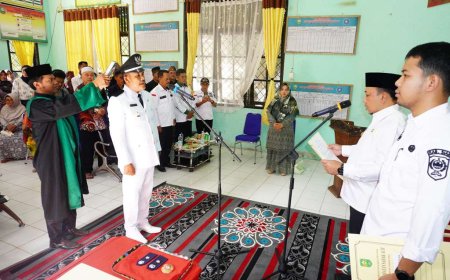Wabup Siak Husni Merza Minta Penghulu Kampung Aksi Turun ke Lapangan Dari Pintu ke Pintu