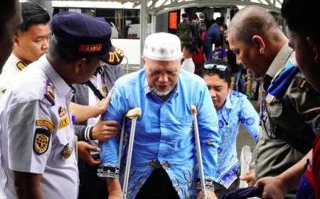 Jamaah Haji Kabupaten Siak Pulang Dengan Kapal Dumai