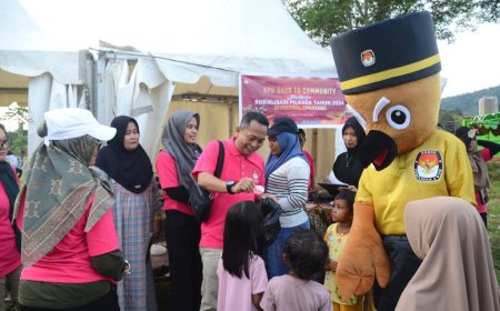 KPU Kampar Gelar Sosialisasi Pilkada 2024 di Festival Subayang