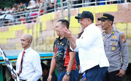 Lomba Dayung Tradisional: Sebanyak 44 Tim Siap Arungi Sungai Siak