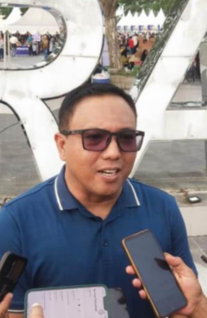 Pengunjung Antusias Datangi Sungai Jantan Siak Ramaikan Event Srindet Boat Race 2024
