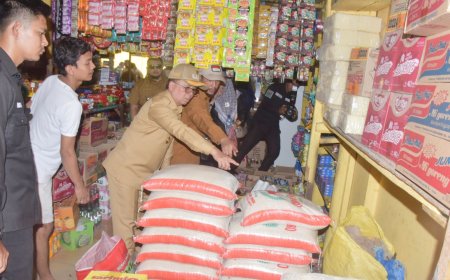 Pjs Bupati Bengkalis Tinjau  Pasar Dewi Sartika Mandau