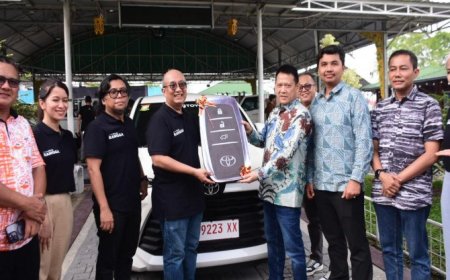 Hambali Hadiri Peluncuran Hilux Rangga dan Terima CSR PT. Agung Toyota