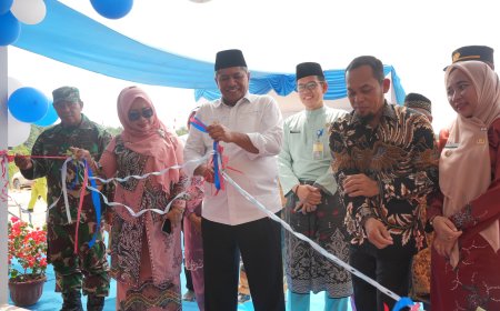 Bupati Siak Resmikan Ruang Kelas Baru SD 03 Minas Barat