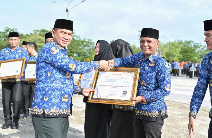 Ombudsman RI Serahkan Penghargaan Untuk Empat OPD dan Dua Puskesmas Di Rohil