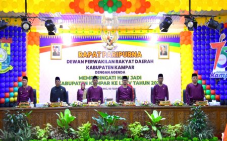 Perdana, Ketua DPRD Kampar Ahmad Taridi Pimpin Sidang Paripurna Istimewa HUT Kampar ke-75