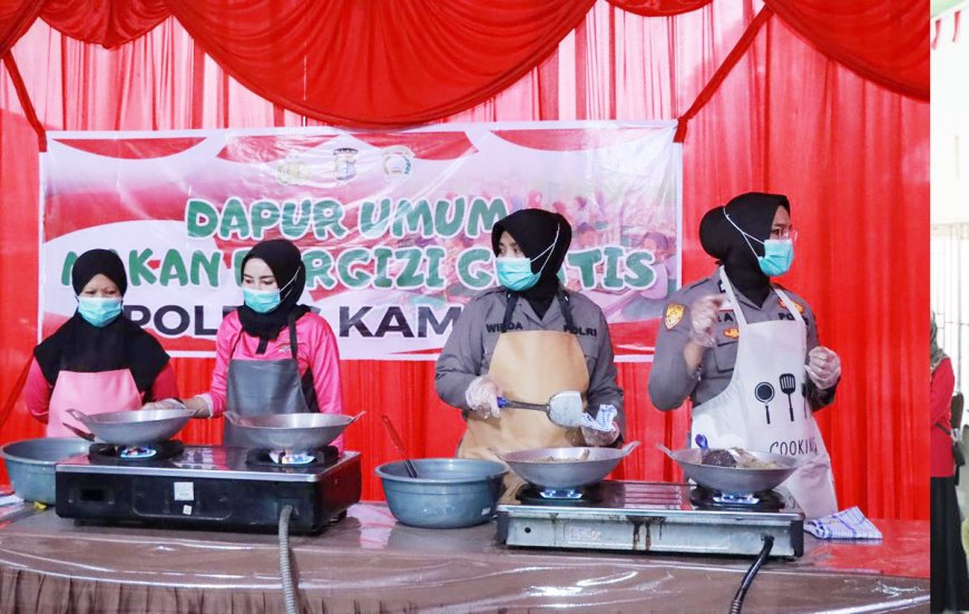 Polres Kampar Siapkan 150 Pack Makan Singa Gratis Untuk Siswa Di Dapur Umum