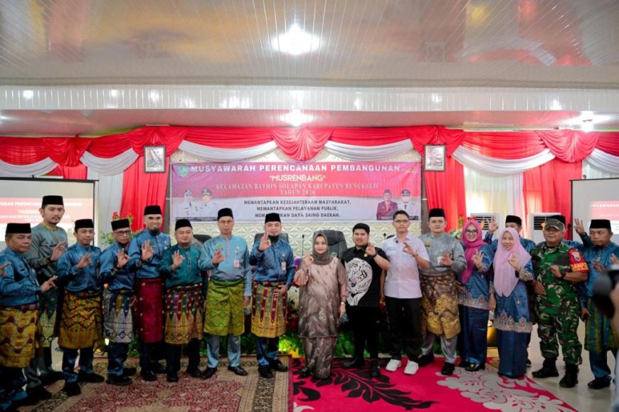 Ini Pesan Kasmarni Untuk Tenaga Pendamping Desa dan Kelurahan