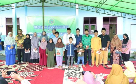 Bupati Siak Beri Santunan 12 Anak Yatim Pada Acara Tarhib Ramadhan