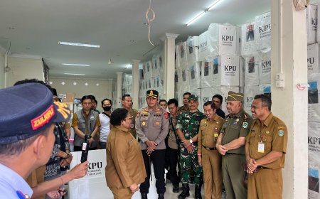 Wamendagri Tinjau Kampung Lokasi Pastikan PSU di Siak Berjalan Dengan Baik