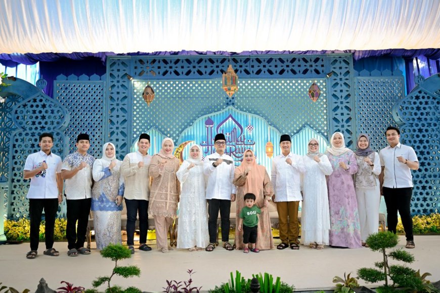 Open House di Kediaman Pribadi Bupati Bengkalis Dihadiri RIbuan Masyarakat