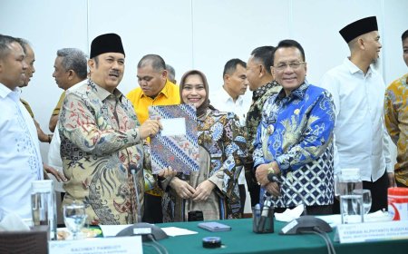 Kementerian Investasi Tertarik Potensi Kopra dan Keladi Ungu Rokan Hilir