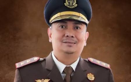 Jaksa Visioner Ricky Setiawan Anas Raih Gelar Doktor Ilmu Hukum