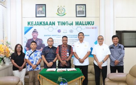 Kajati Maluku Yakinkan Proyek Pembangunan Di Unpati dan Kementerian Perhubungan  Berjalan Lancar