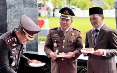 Plt. Kajari Seram Bagian Barat Sebut Peringatan Hari Bhayangkara Momen Penting Refleksi Capaian dan Pengabdian Polri