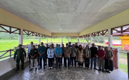 Kasi Datun Kejari SBB Maluku Gencar Sosialisasi Pemahaman Hukum Tentang Tata Kelola  Dana Desa ke Setiap Kecamatan