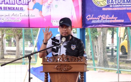 Bupati Bengkalis Buka Open Turnamen Sepak Takraw Batu Ampar Cup Sambut  Hari Jadi Bengkalis Ke-513