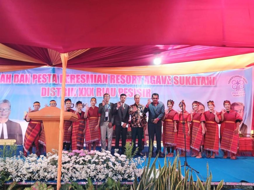 Bupati Bengkalis Berharap Keberadaan HKBP Resort Agave Sukatani Jadi Pelopor Bangun Hubungan Lintas Suku dan Agama Yang Harmonis