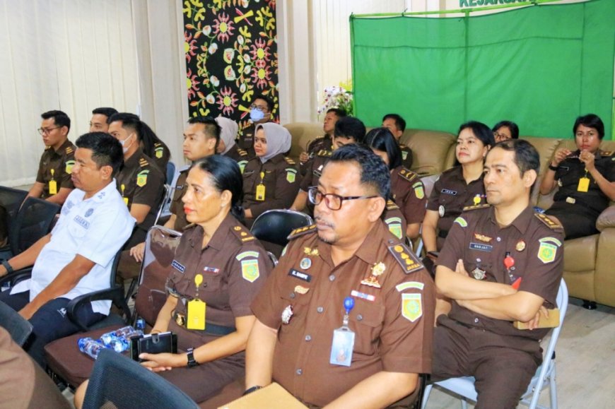 Agoes SP Hadiri Rapat Evaluasi Capaian Kinerja Semester I Kejaksaan RI Secara Virtual