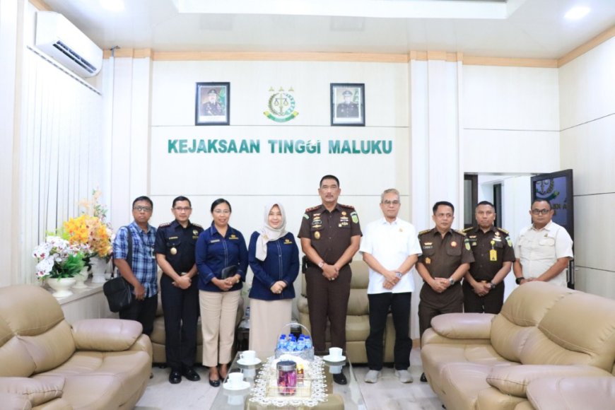 Dirjen Bea Cukai Berkunjung Ke Kejati Maluku Perkuat Koordinasi