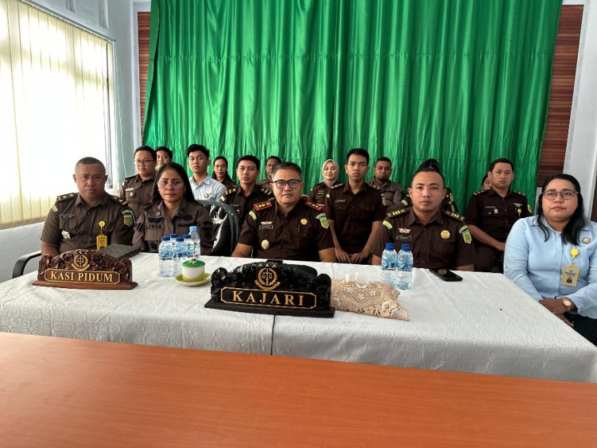 Kajari SBB dan Jajaran Ikuti Seminar Nasional Dalam Rangka Memperingati Hari Lahir Kejaksaan RI ke-80