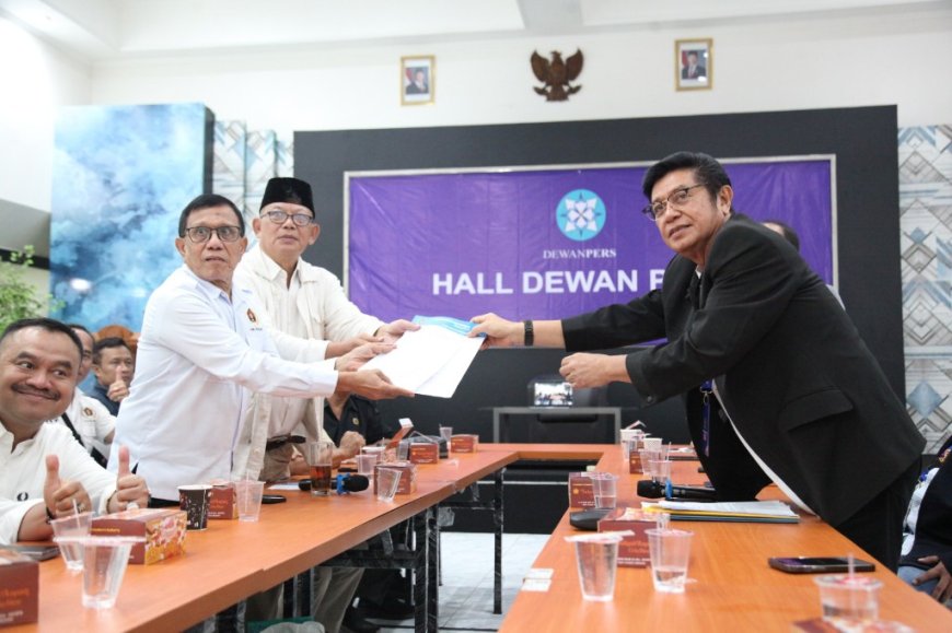 Hendry Ch Bangun Resmi Daftar Ketua PWI, Siap Satukan Organisasi di Kongres Persatuan PWI 2025