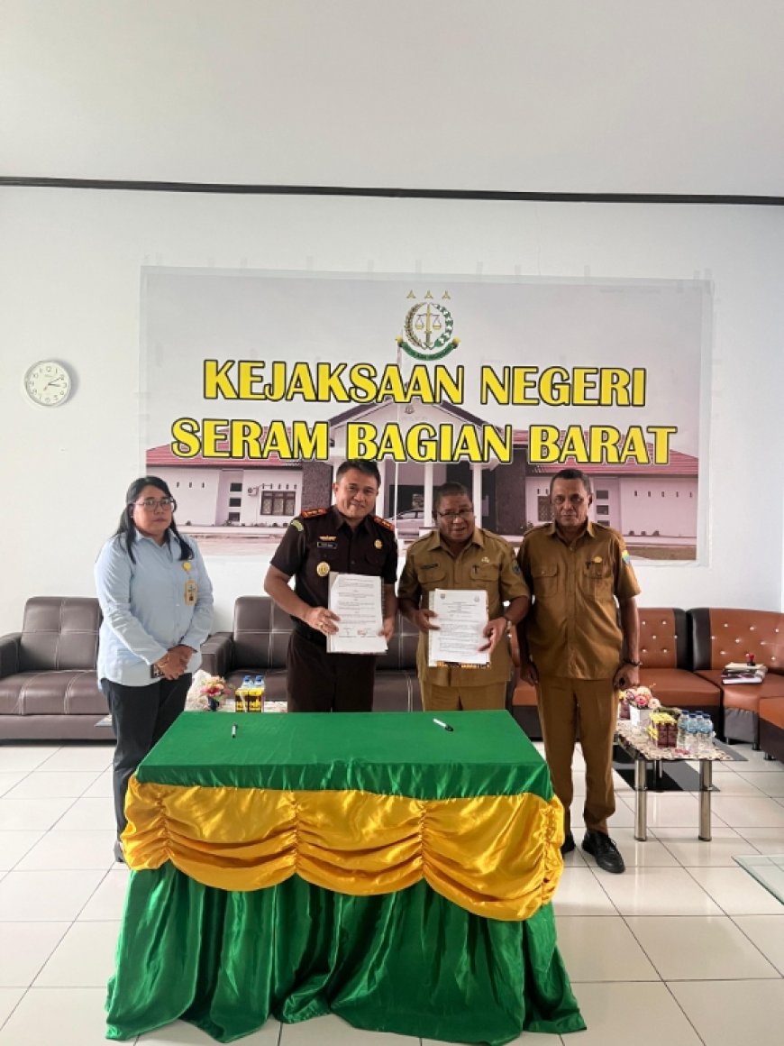 Kejari SBB Terima 11 SKK Untuk Optimalisasikan Penagihan Piutang Pajak MBLB
