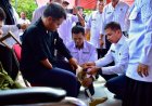 Ahmad Yadi Terima Kaki Palsu Dari Bupati Kampar Senangnya Bukan Main