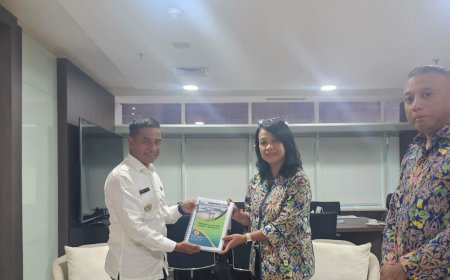 Bupati Kampar Disambut Wakil Menteri PU Ajukan Pembangunan Empat Ruas Jalan Strategis