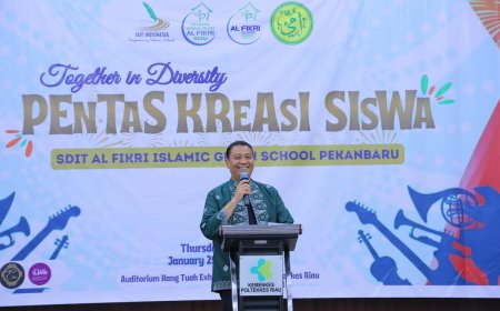 Pentas Kreasi SDIT Al Fikri Dapat Apresiasi Wawako Pekanbaru