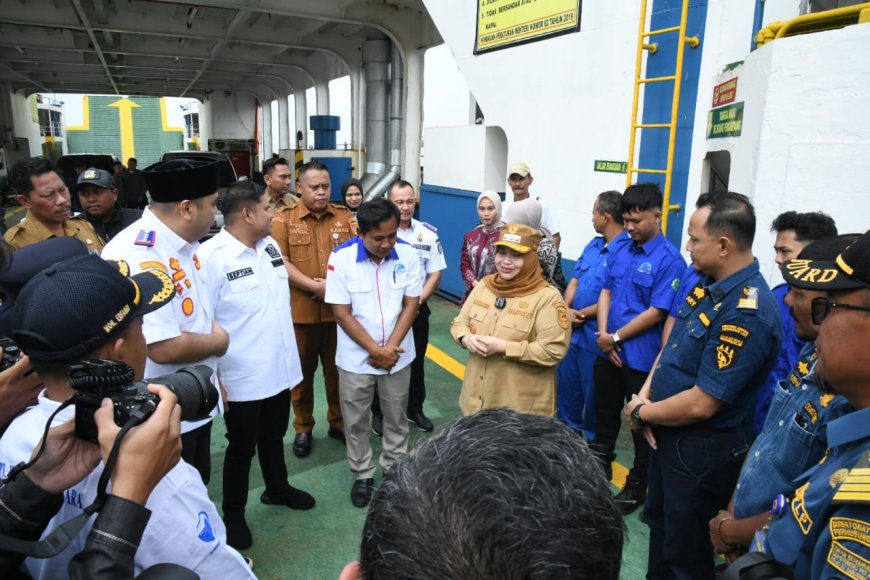 Bupati Bengkalis Tinjau Armada Baru Guna Tingkat Layanan Penyeberangan