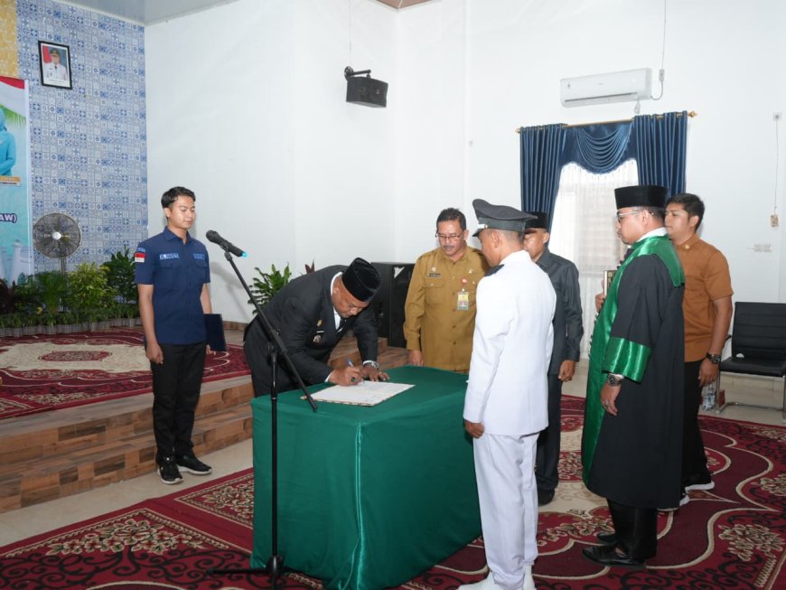 Wakil Bupati Siak Lantik Sabarrudin Targetkan Koperasi Merah Putih