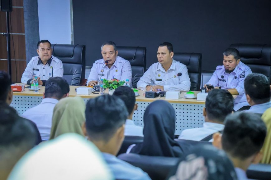 Pj Sekda Pemko Minta Informasi Program-program Pemerintah Sampai Kepada Masyarakat