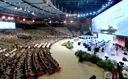 Bupati Bistamam Dan Wabup Jhony Charles Kompak Hadiri Rakornas 2026