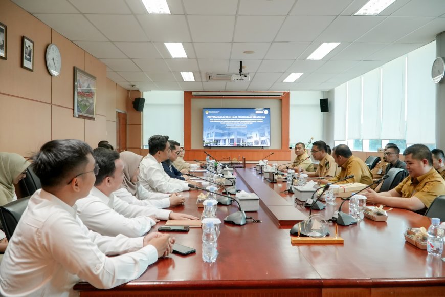 Terima Laporan BPK Wabup Jhony Charles Bahas Sarpras Pendidikan