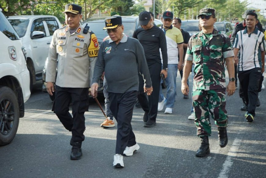 Tindaklanjuti Instruksi Presiden, Bupati Bistaman Pimpin Gotong Royong Massal Gerakan Indonesia Asri di Rokan Hilir